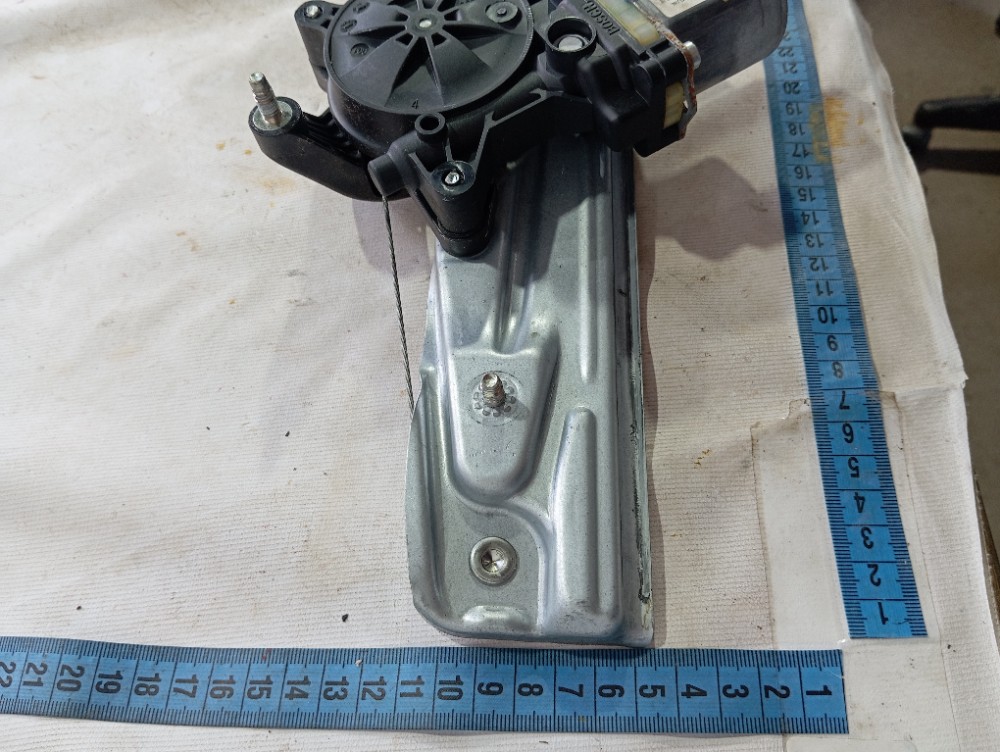 Maquina Vidro Porta Traseira Esque Gm Tracker 2020 2025 V627 8