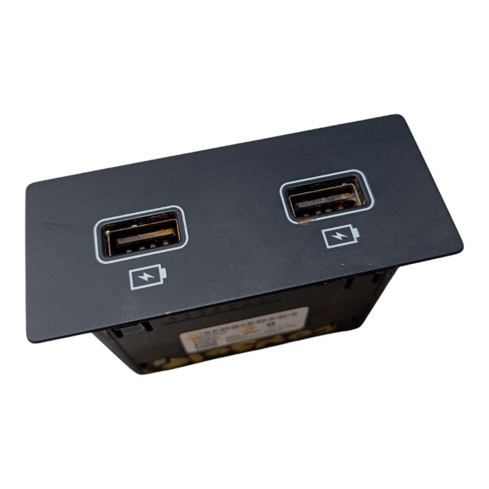 Entrada Usb Console Renault Zoe 2023 V639 3