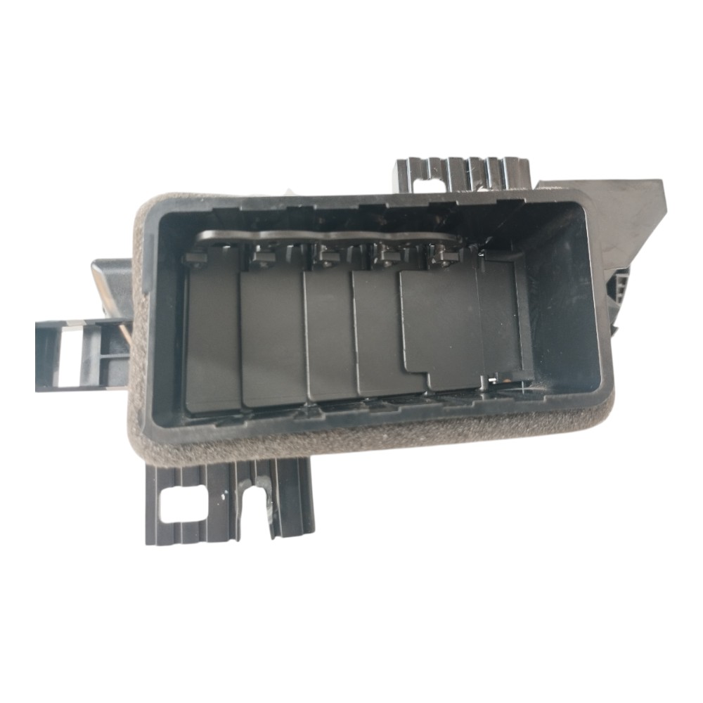 Difusor Ar Esquerdo Chevrolet Tracker 2020 2025 V627 2
