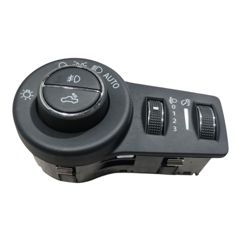 Comando Farol Ram Rampage 2023 2025 V659