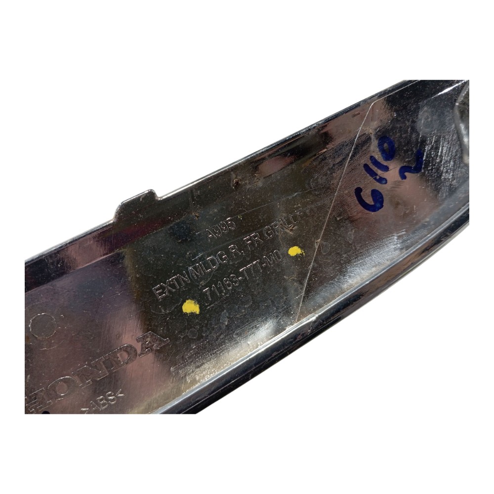 Moldura Grade Paracho Diant Direito Honda Hrv 17 A 2021 V660 Direito 7