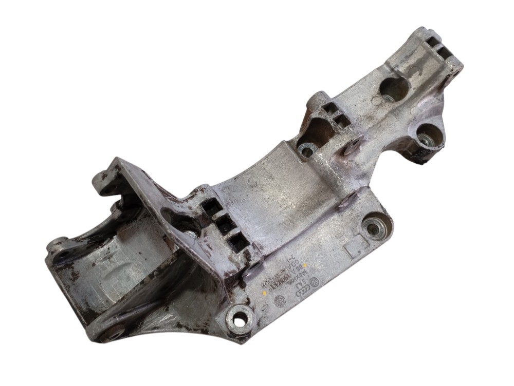 Suporte Alternador Compressor De Ar Vw Golf 2005 4