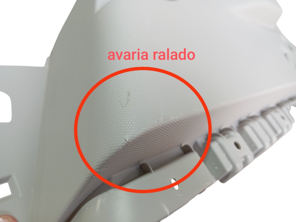 Acabamento Direito Porta Malas Renault Zoe Neo 2023 V617 6