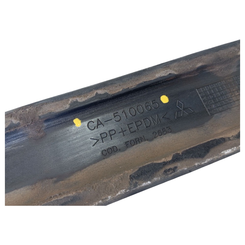 Friso Porta Dianteira Esquerda Mitsubishi L200 Sport 06 V647 8