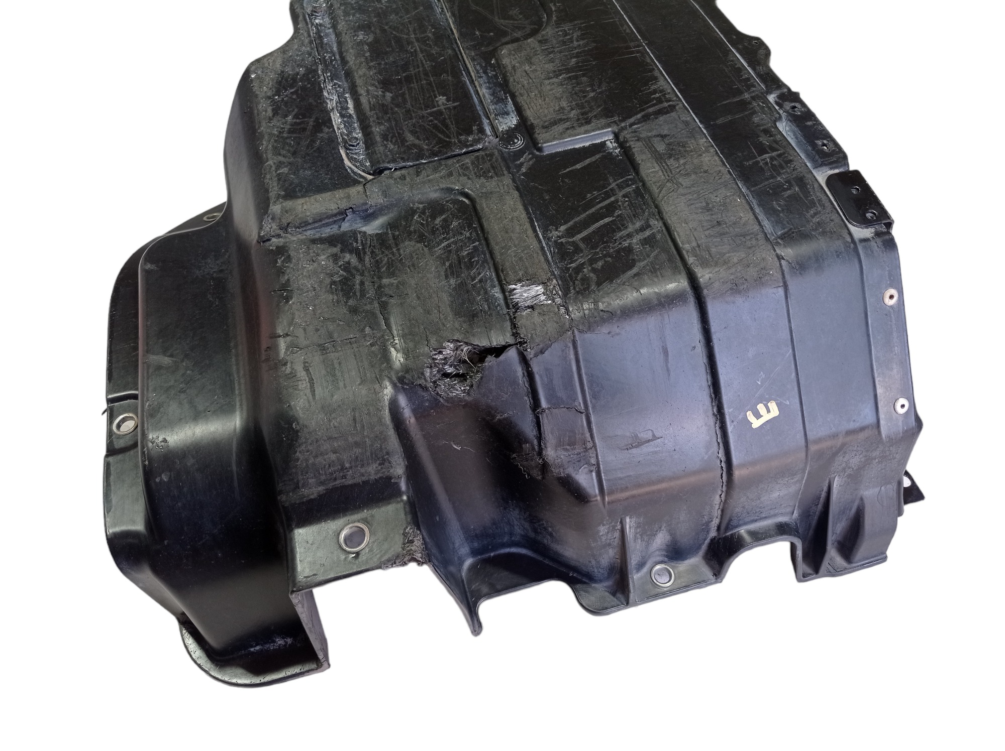 Protetor Esquerdo Tanque Combustível Range Rover Vogue V583 5