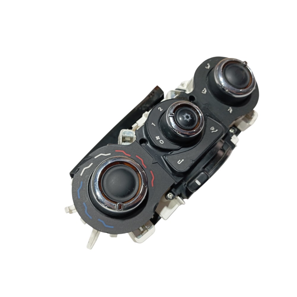 Comando ar condicionado Fiat Palio 2016 5