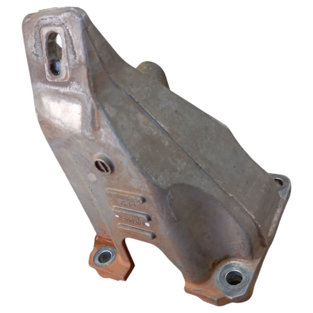 Suporte Esquerdo Motor Suzuki Grand Vitara 2013 V649 4