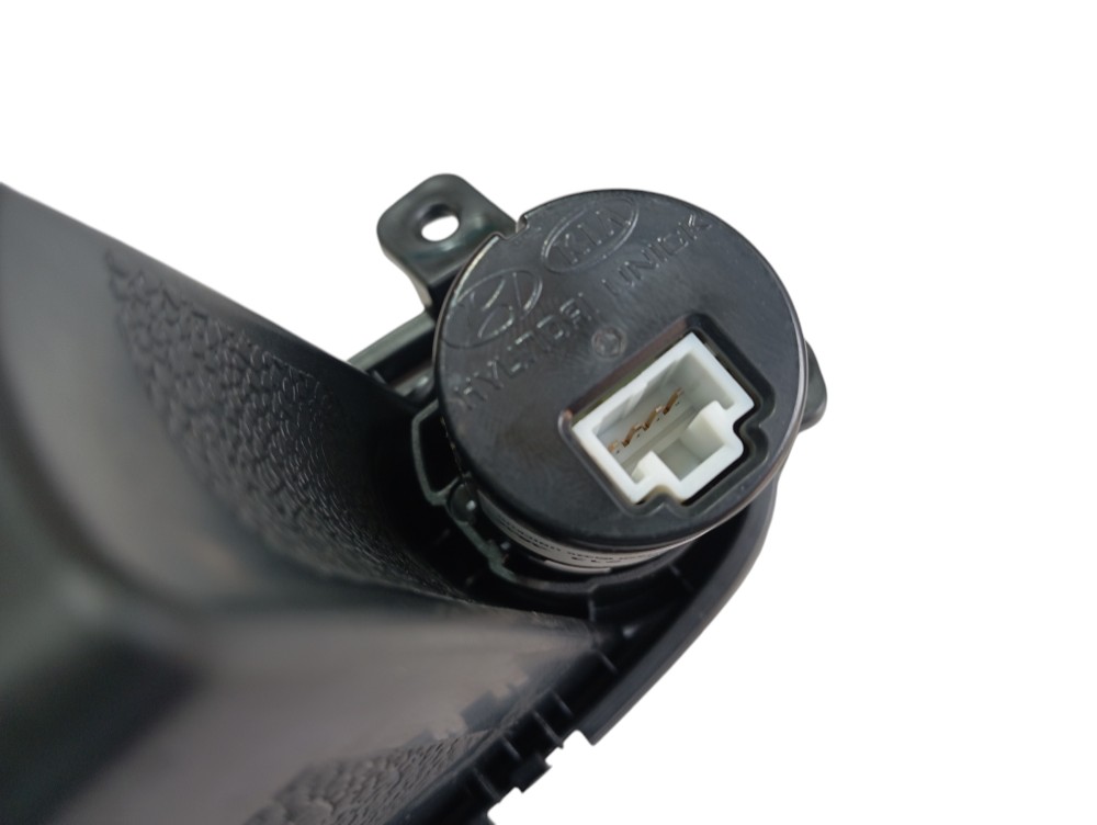 Moldura Entrada Usb Hyundai Creta 2023 V609 3