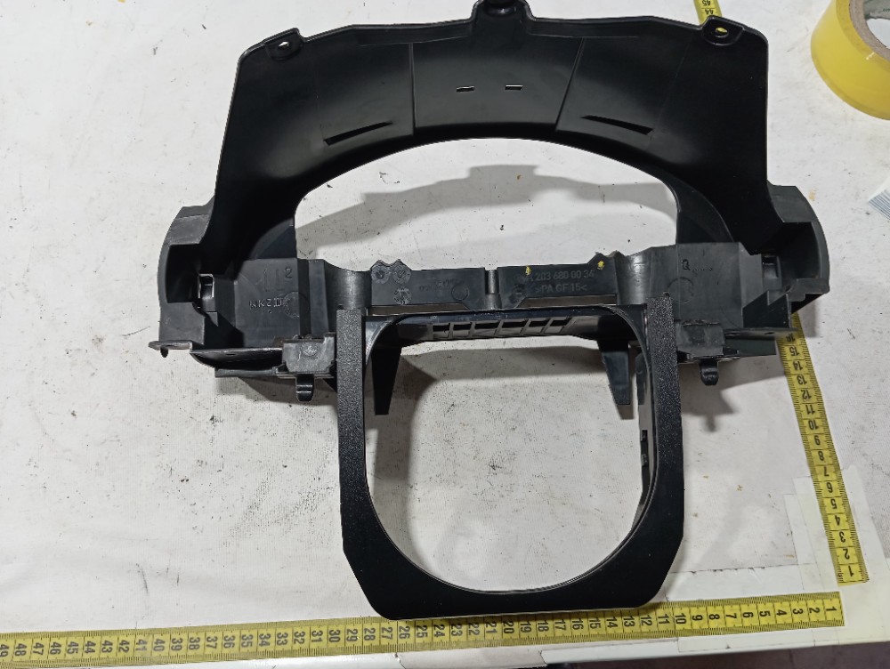 Moldura Painel Instrumentos Mercedes C180 2002 2007 V661 8