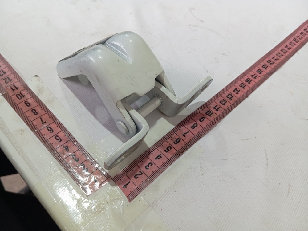 Dobradiça Porta Dianteira Direita Nissan Leaf 2023 V632 8