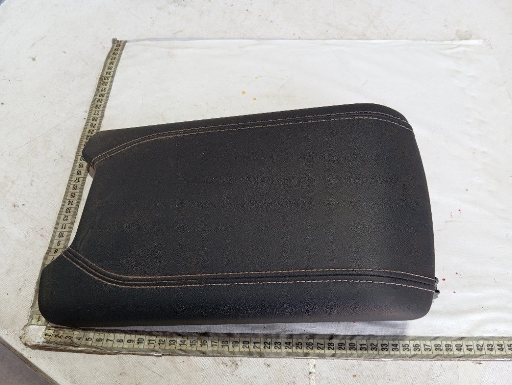 Apoio Braço Console Gwm Haval H6 2024 V610 8