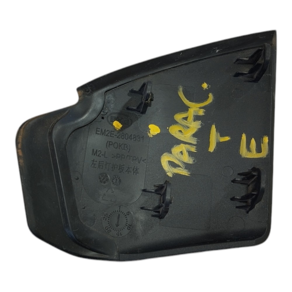 Moldura Esquerda Parachoque Tras Byd Dolphin Gs 2024 25 V628 2