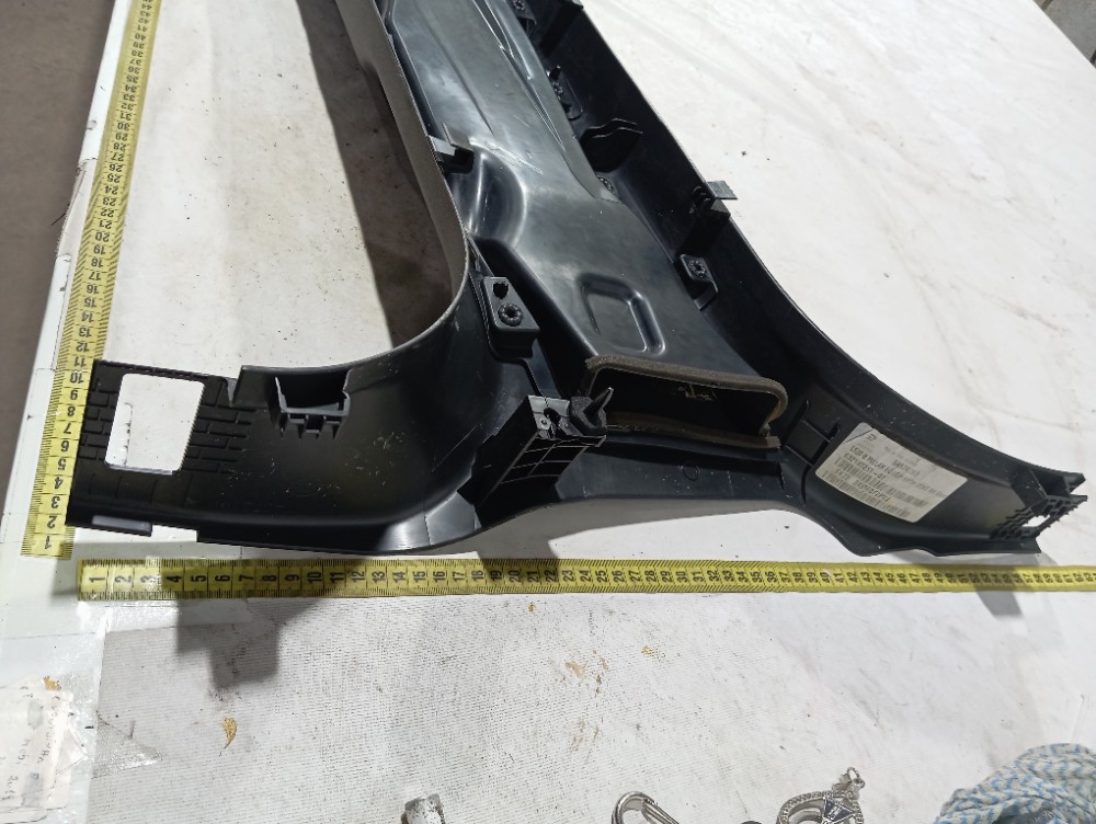 Acabamento Coluna Direita Discovery Sport 15 A 2018 V663 10