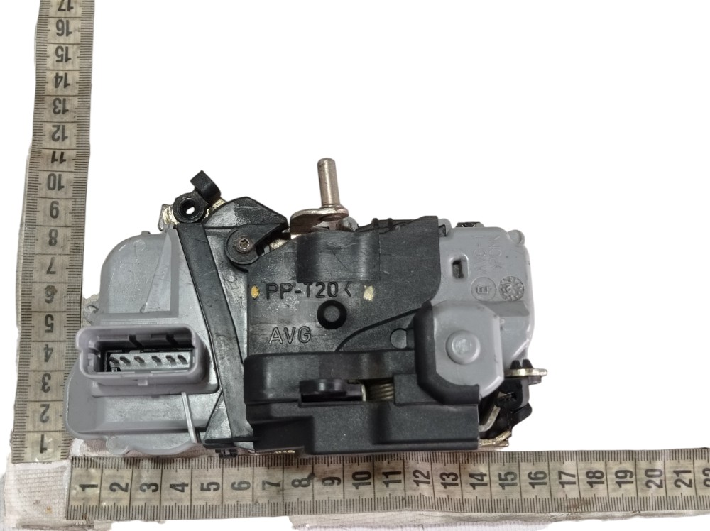 Fechadura Dianteira Esquerda Citroen Xsara Picasso 2002 V286 8