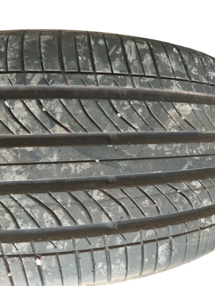 Pneu Aro 17 Giti Comfort F22 Advanztech 215/55 R17 3