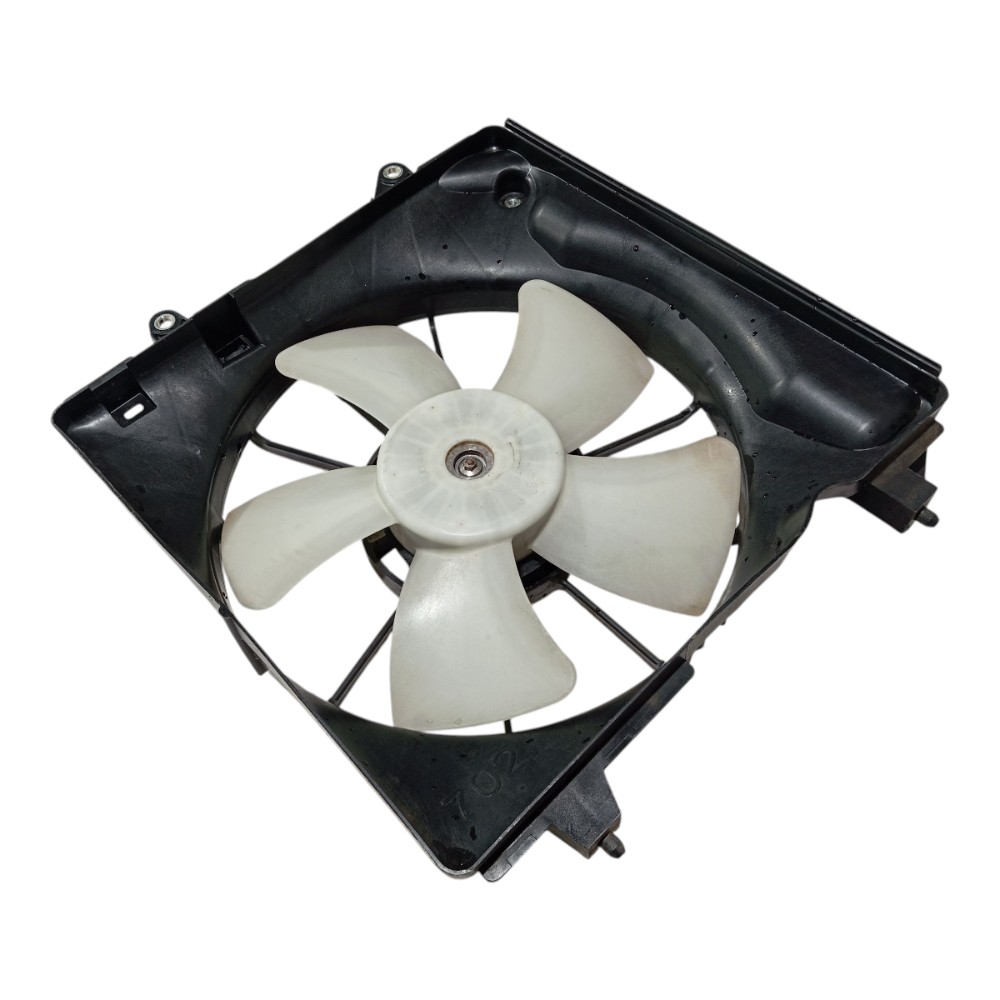 Defletor Ventoinha Direita Radiador Honda Hrv 17 A 2021 V660