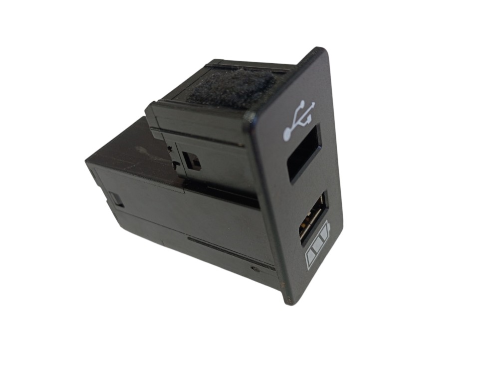 Entrada Usb Gwm Ora 2023 2024 V625 2