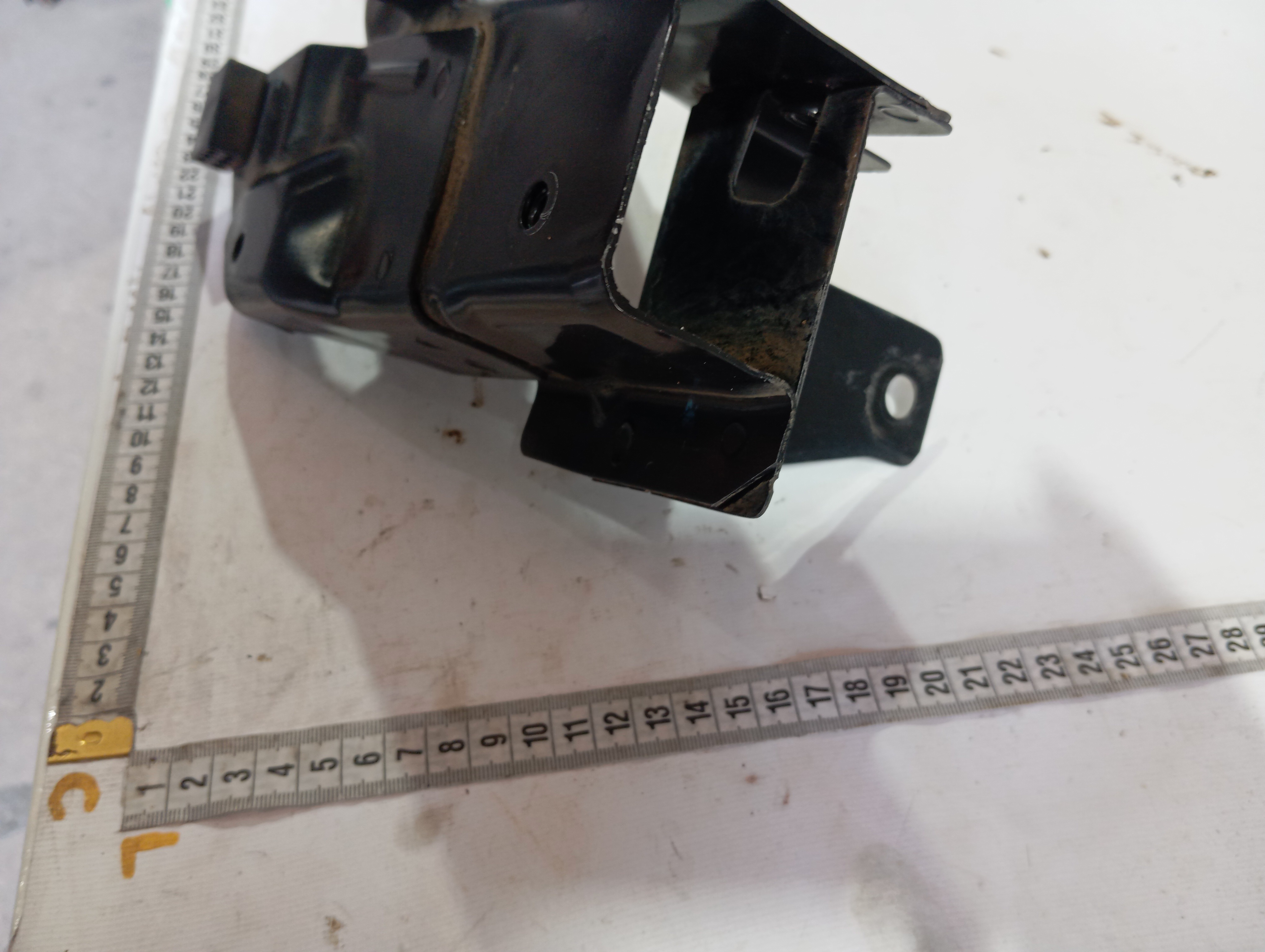 Suporte Farol Esquerdo Jeep Grand Cherokee 2014 V604 8