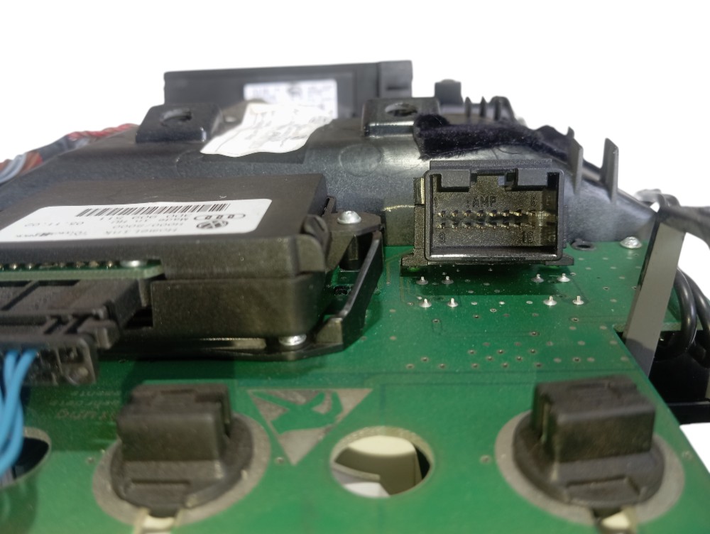 Luz  Teto Cortesia Dianteira Porsche Cayenne 03 A 08 V371 3