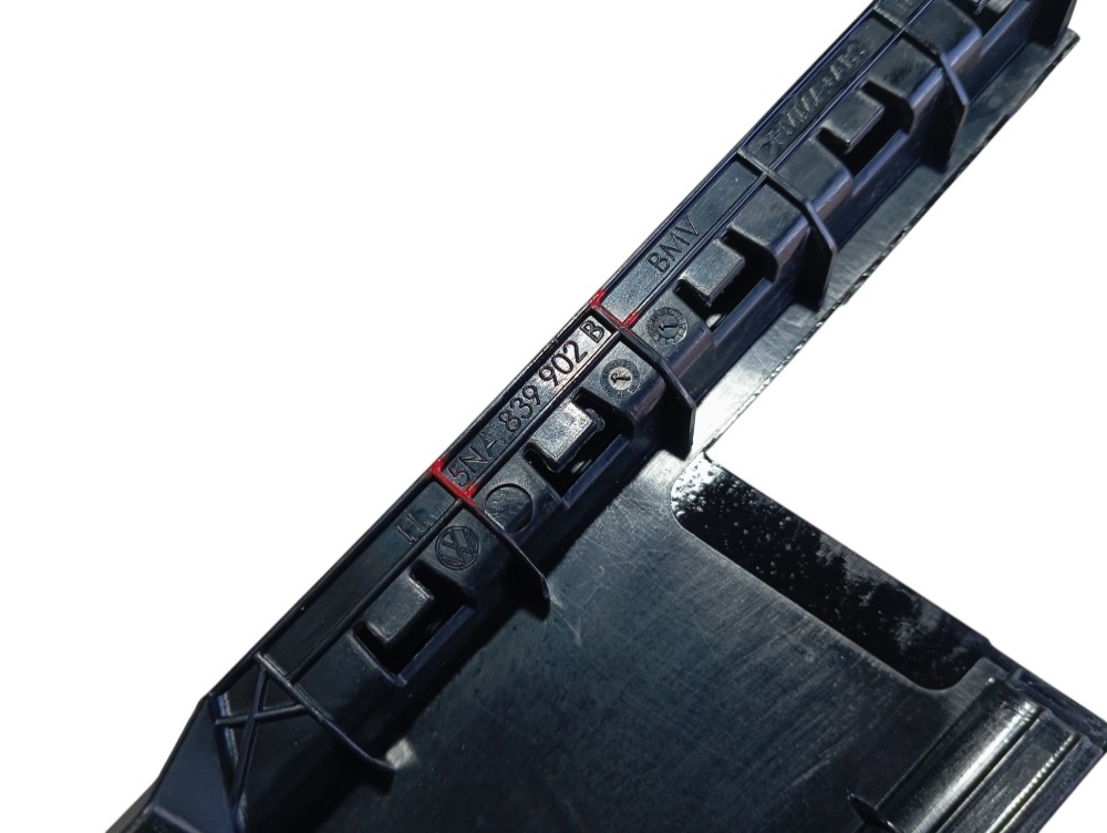 Moldura Porta Traseira Direita Vw Tiguan 2019 V419 6