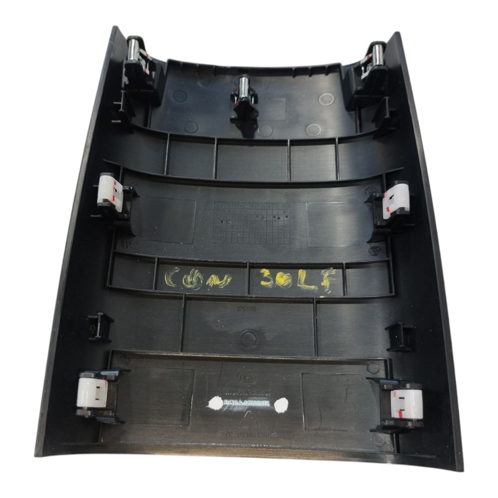 Acabamento Esquerdo Console Byd Dolphin Mini 2024 V634 4