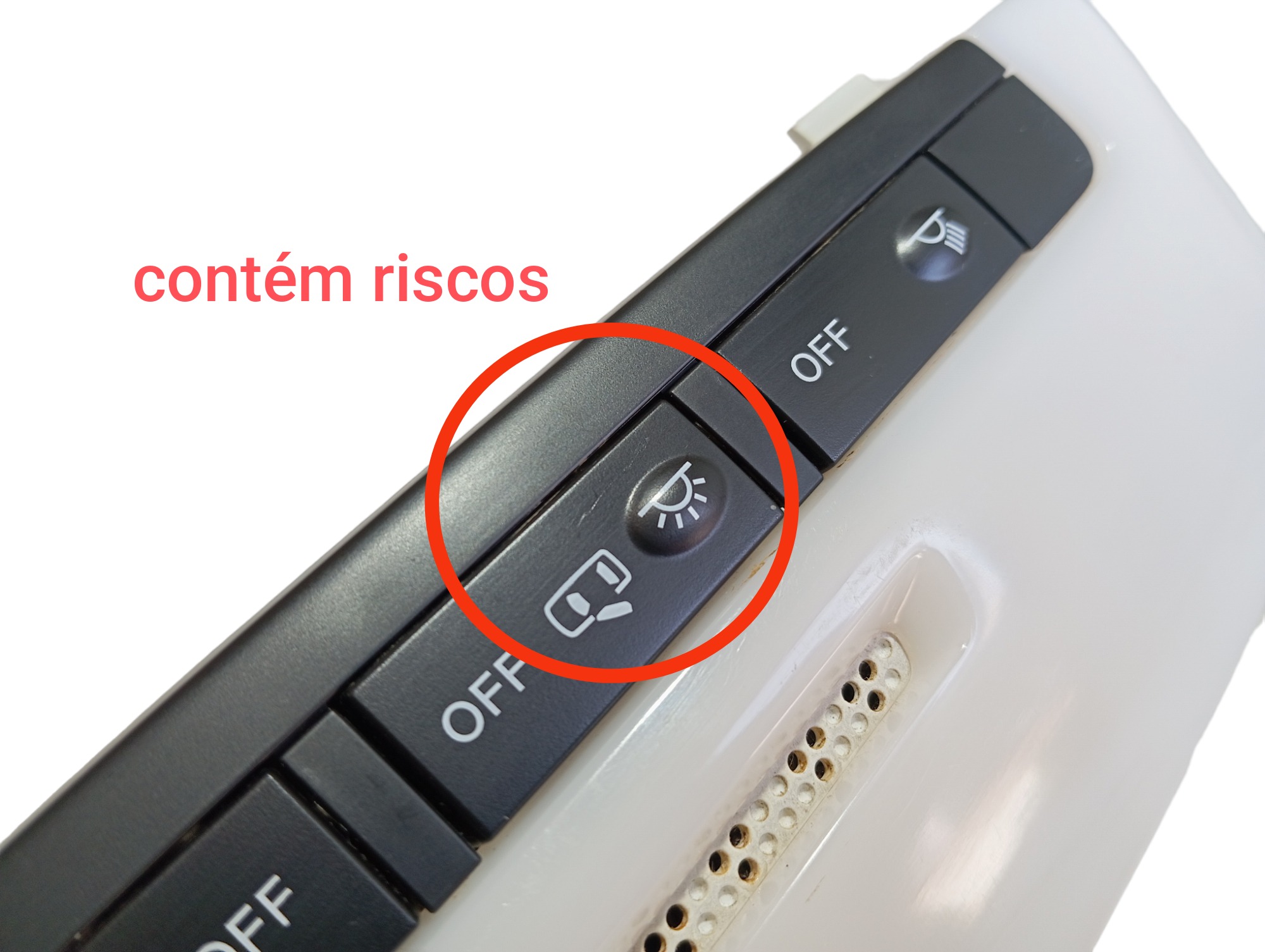 Luz Cortesia Teto Nissan Leaf 2022 V589 7