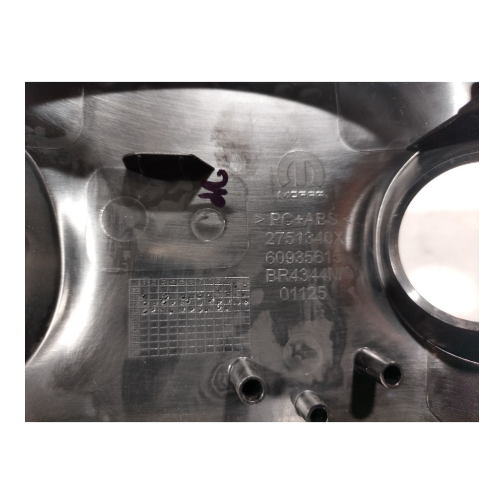 Moldura coluna direção Ram Rampage RT 2023 V664 9