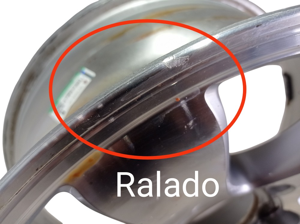 Roda Aro 15 Toyota Prado 3.0 2005 V620 9