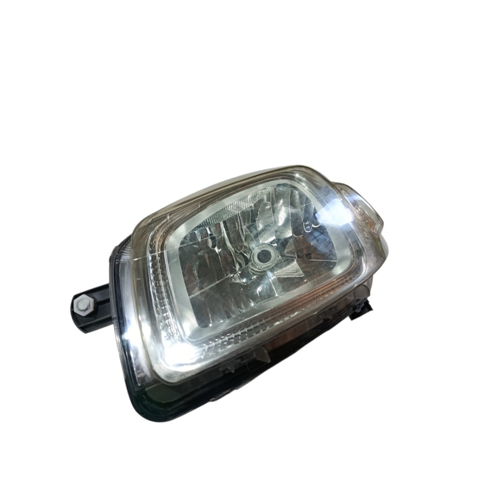 Farol esquerdo Fiat Uno 2015
