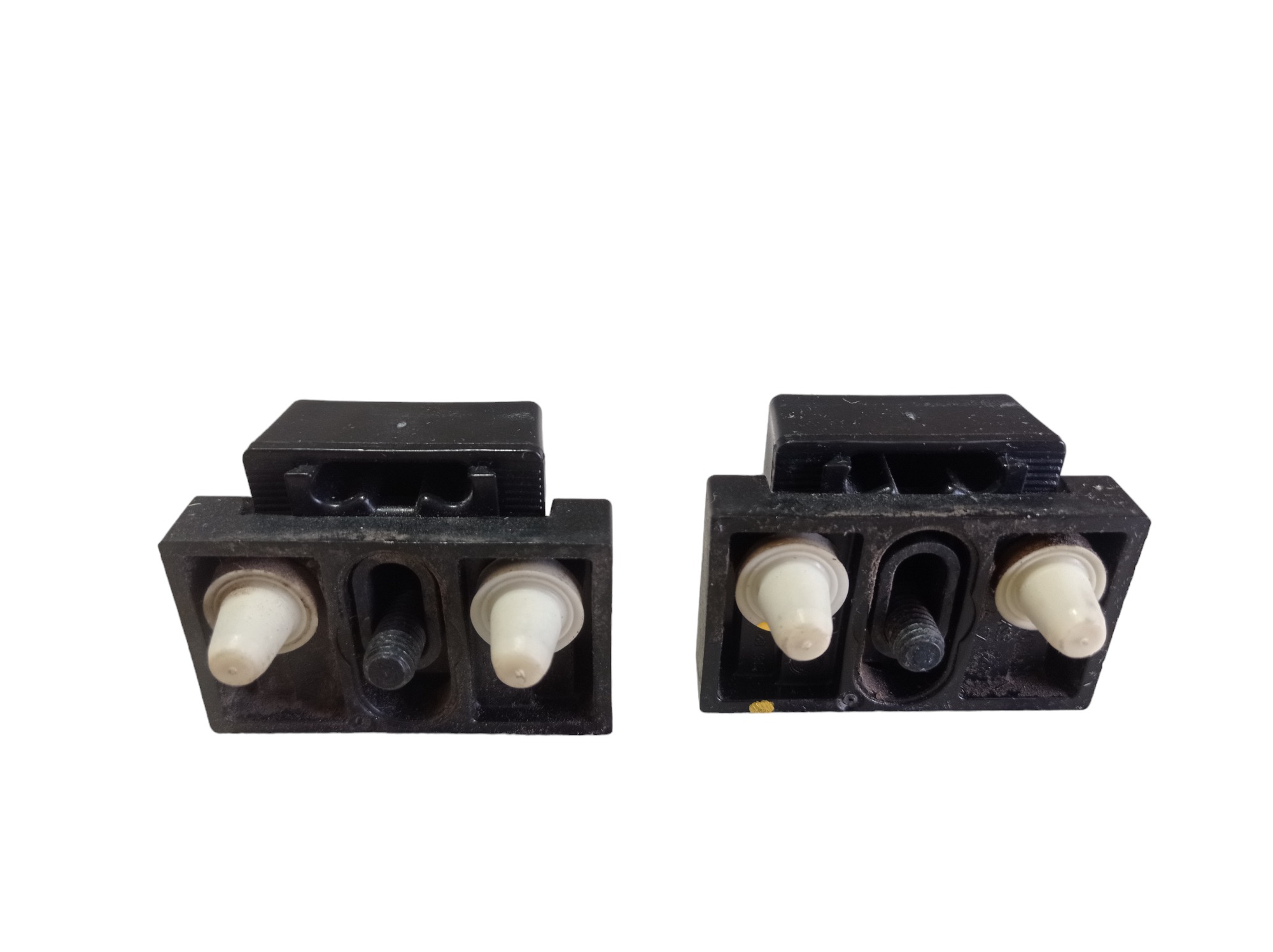 Batente Tampa Traseira Vw Taos Highline 250 22 2024 V601 4