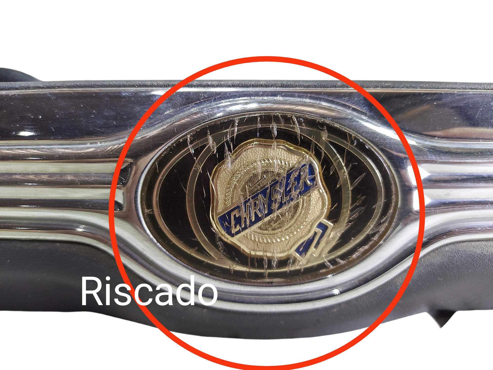 Maçaneta Tampa Traseira Chrysler Grand Caravan 2005 V586 3