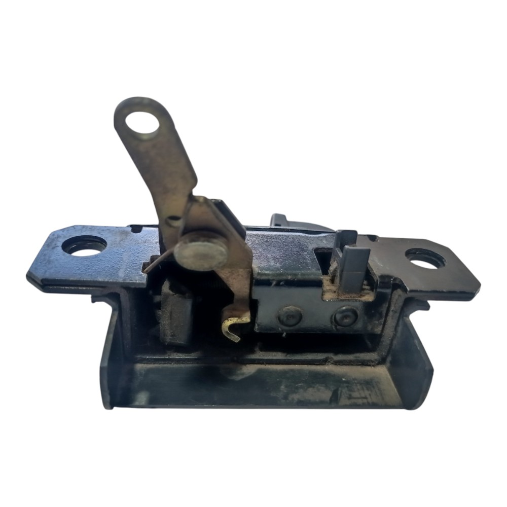 Fechadura Tampa Traseira Vw Golf 2000 A 2007 V281 6