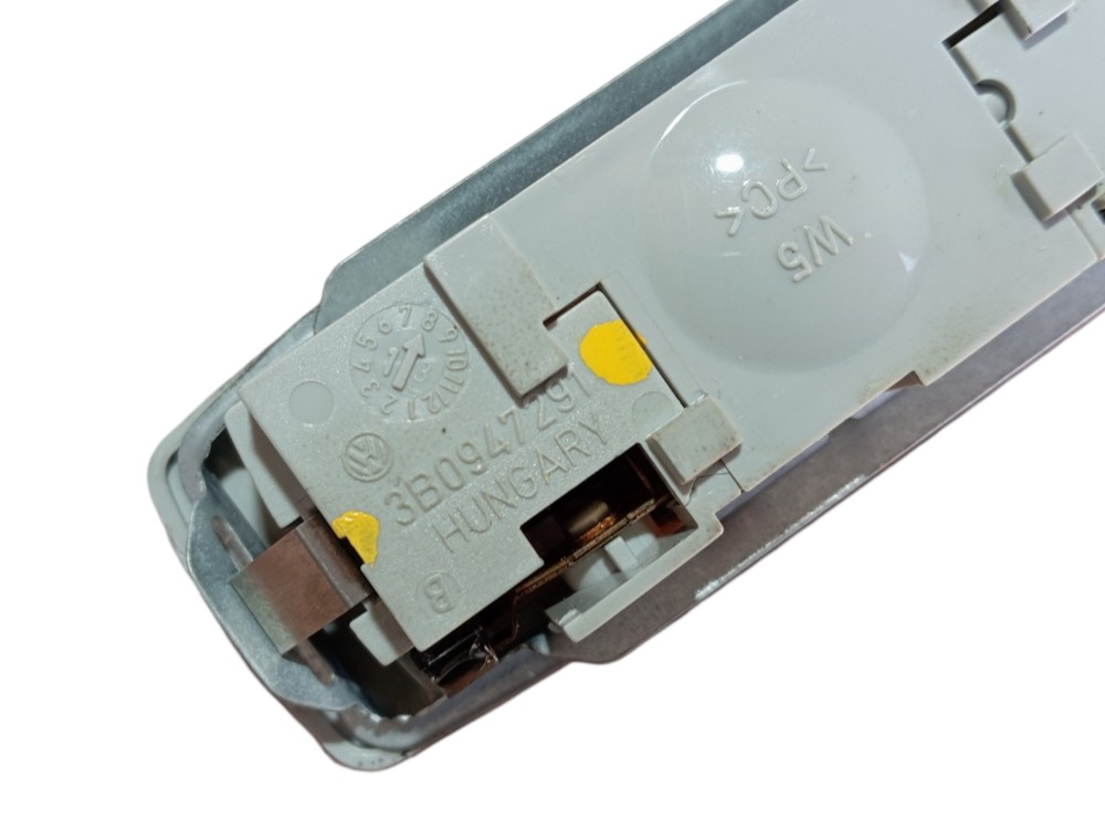 Luz Cortesia Teto Vw Fox 2014 3b0947291 3