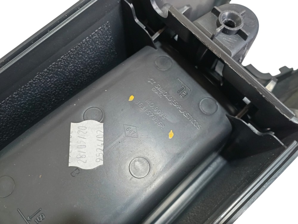 Console Central Renault Sandero 2021 V339 8