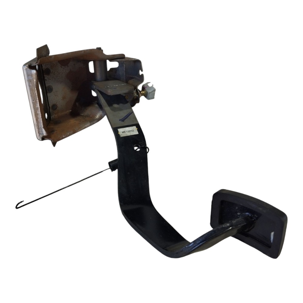 Pedal Freio Mitsubishi L200 Sport 2004 a 07 V638 9