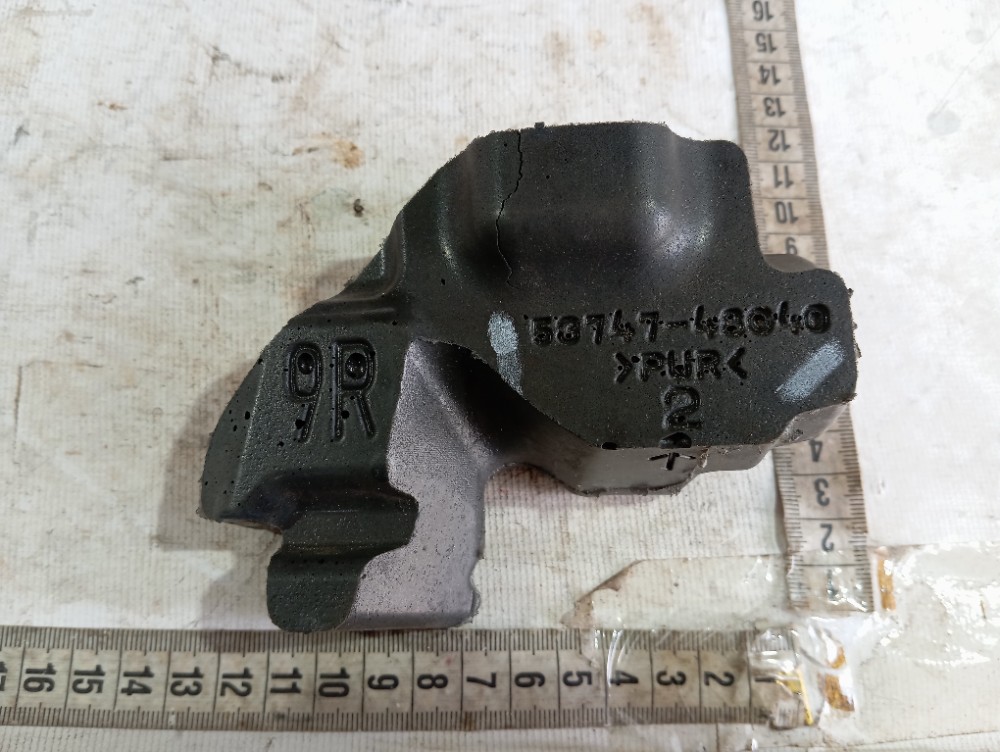 Batente Paralama Direito Lexus Rx500hf 2023 V619 8