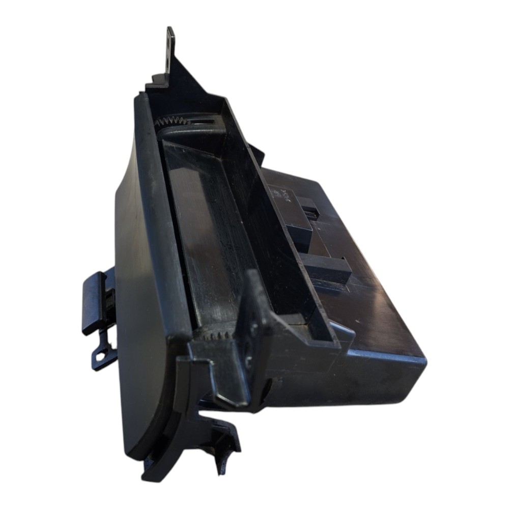 Porta Treco Suzuki Grand Vitara 2013 V649 2