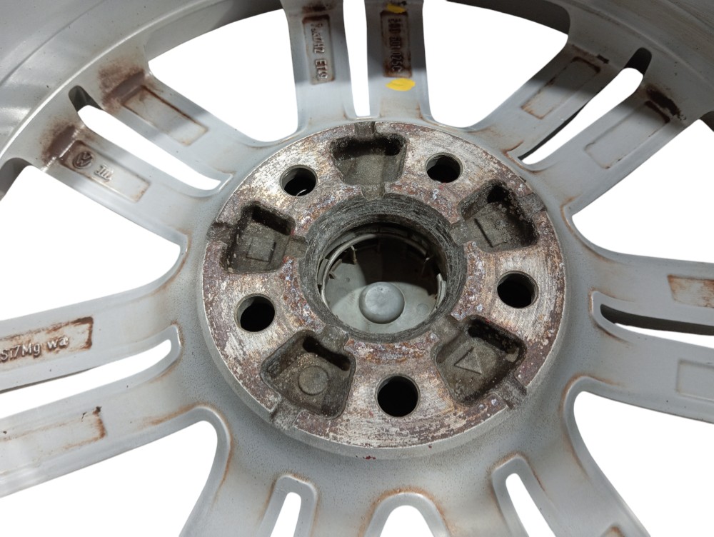 Roda Aro 17 Vw Golf Highline 2015 V626 8