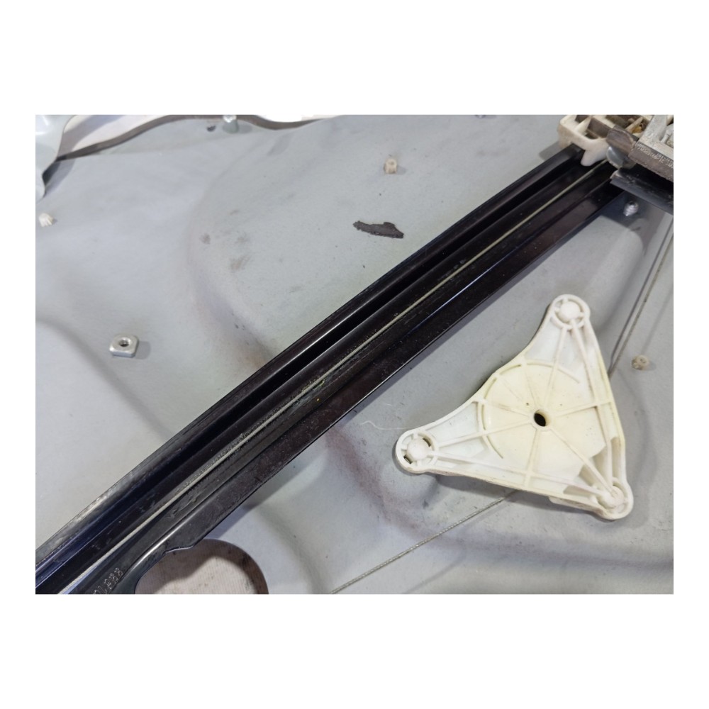Máquina Vidro Porta Tras Esquerda Mercedes B180 2010 V630 8