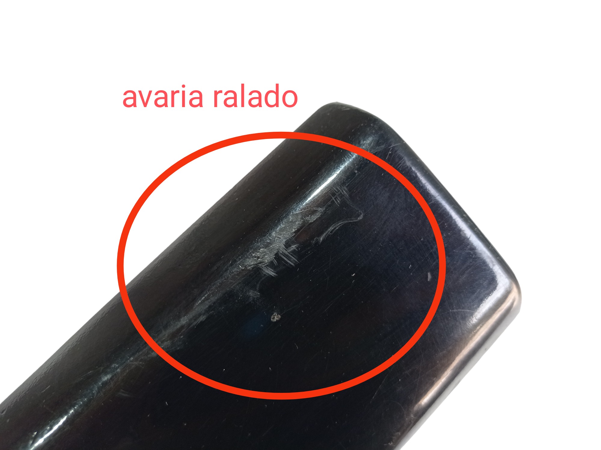 Acabamento Traseiro Esquerdo Caçamba L200  2004 V588 4