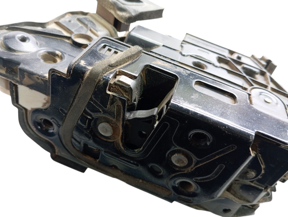 Fechadura Porta Dianteira Esquerda Vw Golf Highline 14 V626 7