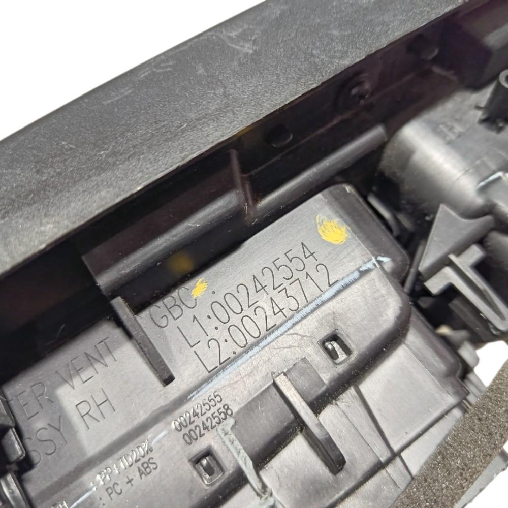 Difusor ar central Citroen C3 Aircross 2024 7