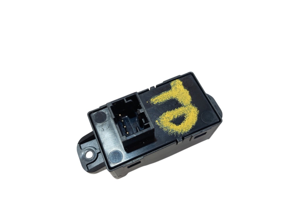 Botão Vidro Porta Traseira Direita Jac Iev40 2020 V615 3