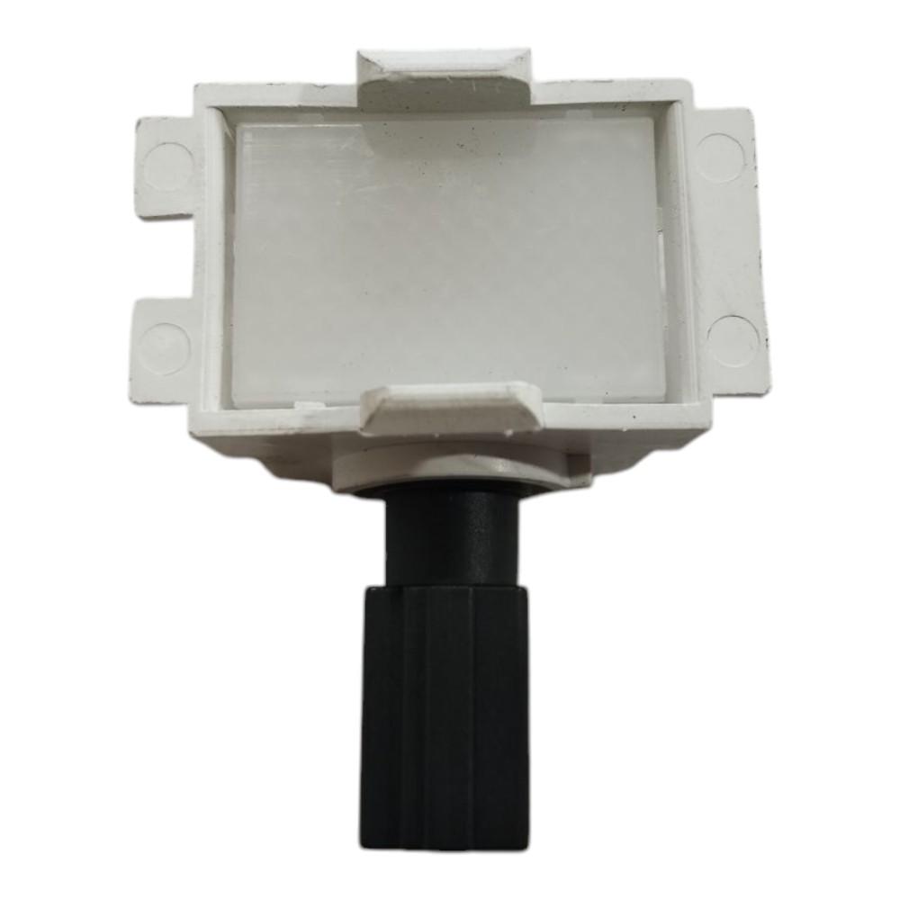 Luz Cortesia Porta Luvas Nissan Leaf 2023 V632 4