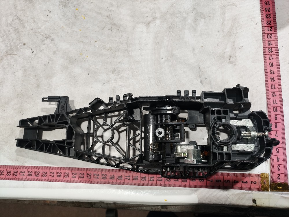 Suporte Maçaneta Ext Traseiro Esq Ram Rampage 2023 2025 V659 Preto 8