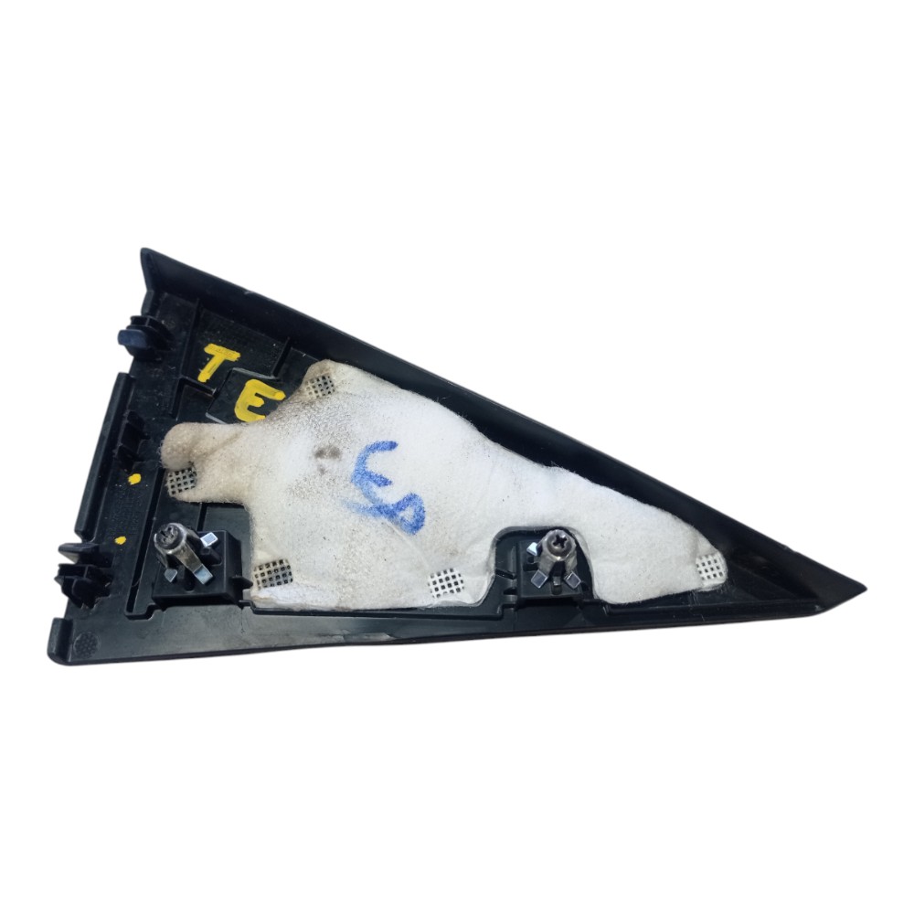 Moldura Interna Porta Traseira Esquerda Jac Ej7 2023 V618 4