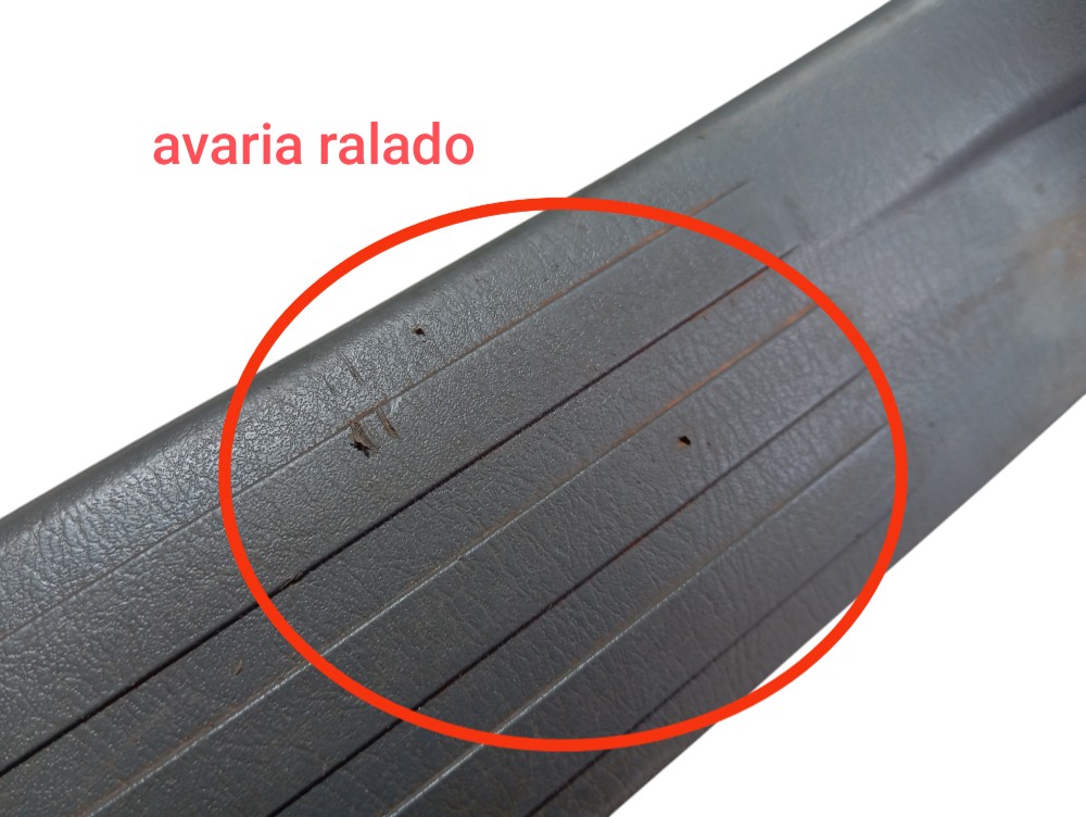 Soleira Traseira Esquerda Land Cruiser Prado 2005 V620 6