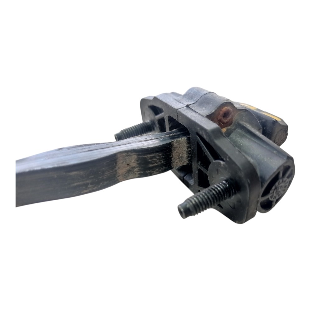Limitador Porta Dianteira Esquerda Gm Tracker 2020 2025 V627 3