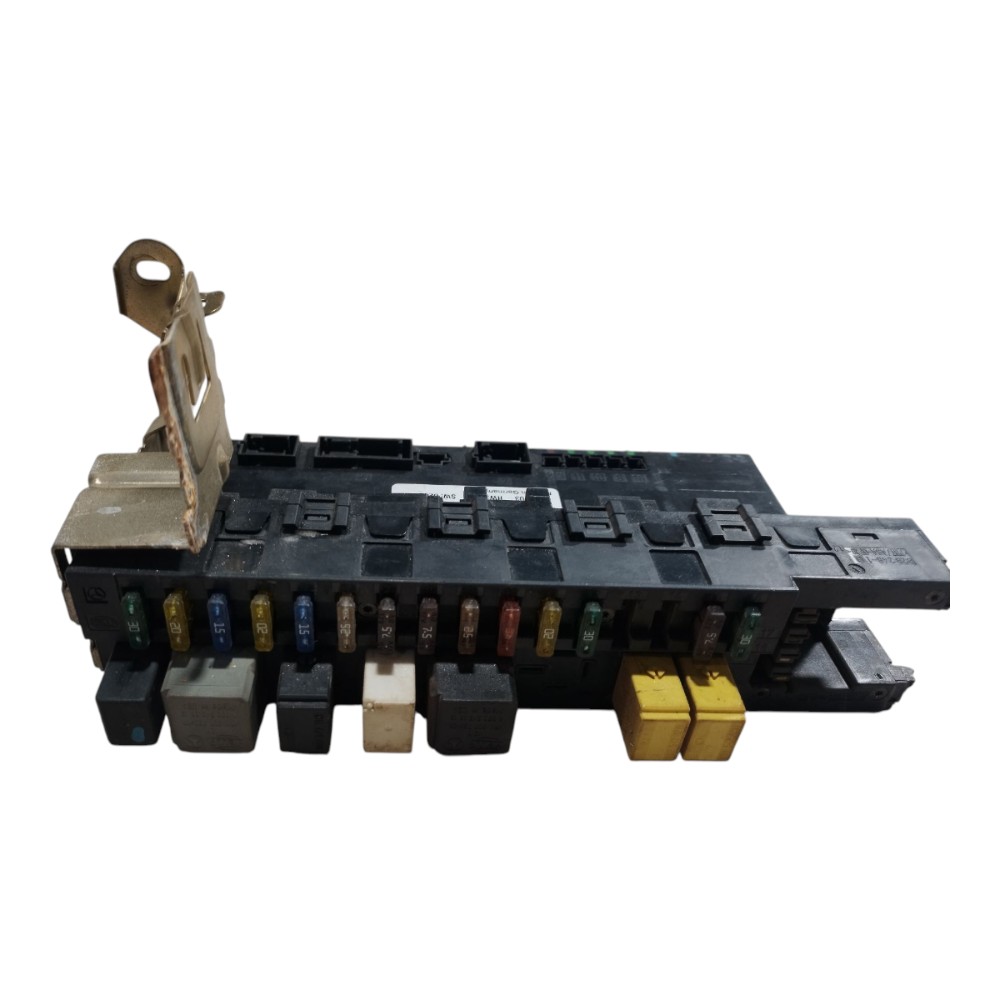 Caixa Fusível Mercedes C180 2002 2007 V661 1