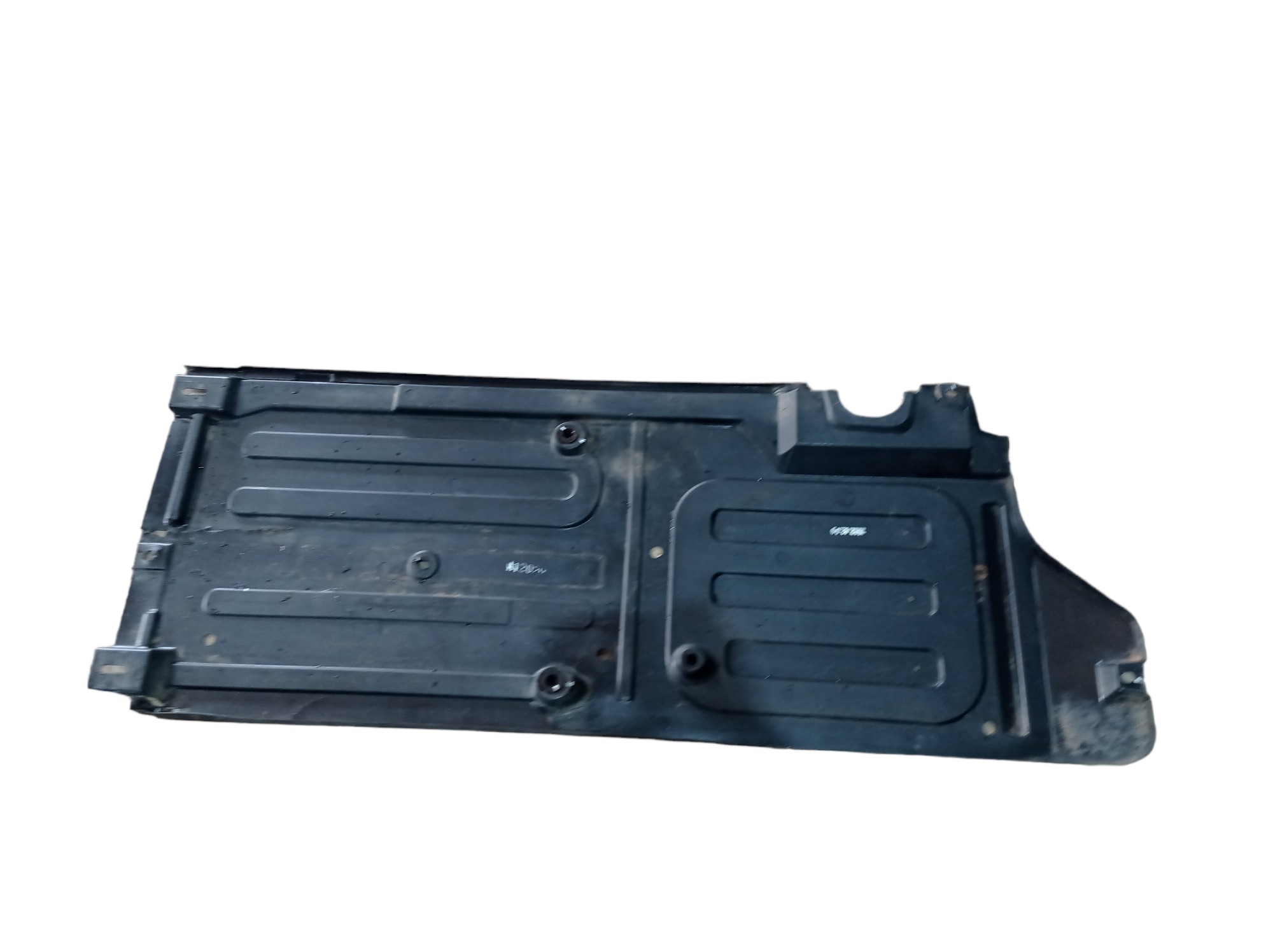 Protetor Direito Assoalho Hyundai Equus Vs460 4.6 2013 V577 4